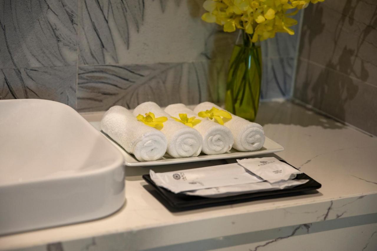 Ha Long Essence Hotel Zewnętrze zdjęcie